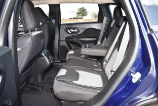 Jeep Cherokee 4WD 4dr Sport 2015