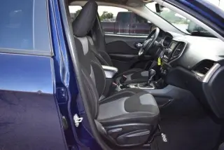 Jeep Cherokee 4WD 4dr Sport 2015