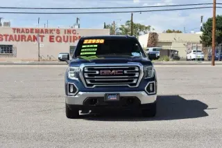 Sierra 1500 4WD Crew Cab 147" SLT de GMC 2020