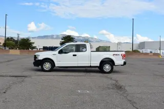 2016 Ford F-150 4WD SuperCab 145" XLT
