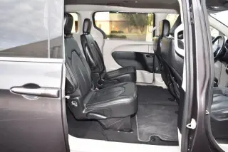Chrysler Pacifica Touring L Tracción delantera 2020