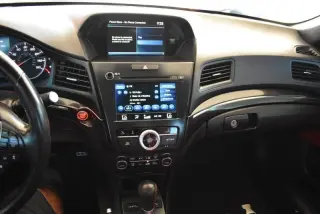 Sedán Acura ILX 2020 con paquete Premium/A-SPEC