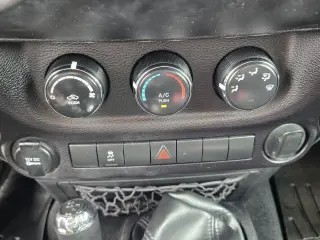 Jeep Wrangler 2015 4x4 Sport 2dr SUV