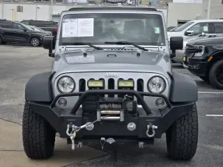 Jeep Wrangler 2015 4x4 Sport 2dr SUV