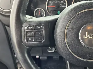 Jeep Wrangler 2015 4x4 Sport 2dr SUV