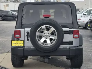 Jeep Wrangler 2015 4x4 Sport 2dr SUV