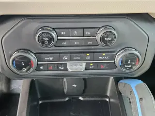 Ford Bronco 2022 4x4 Base Advanced 4dr SUV