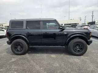 Ford Bronco 2022 4x4 Base Advanced 4dr SUV