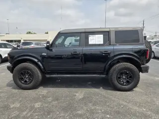 Ford Bronco 2022 4x4 Base Advanced 4dr SUV