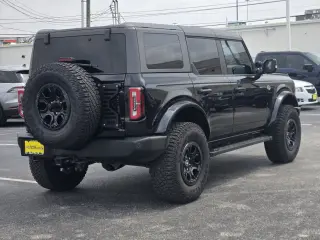 Ford Bronco 2022 4x4 Base Advanced 4dr SUV
