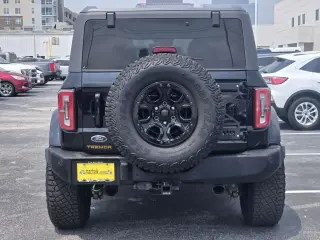Ford Bronco 2022 4x4 Base Advanced 4dr SUV