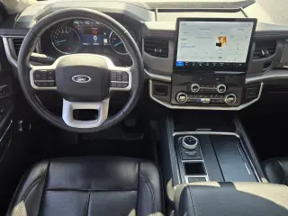 Ford Expedition 2022 4x2 XLT 4dr SUV