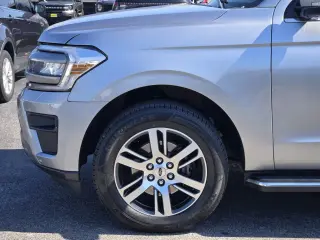 Ford Expedition 2022 4x2 XLT 4dr SUV