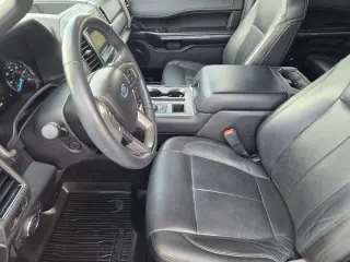Ford Expedition 2018 4x2 XLT 4dr SUV