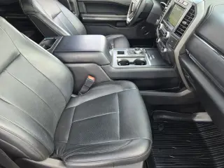 Ford Expedition 2018 4x2 XLT 4dr SUV