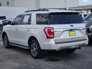 Ford Expedition 2018 4x2 XLT 4dr SUV