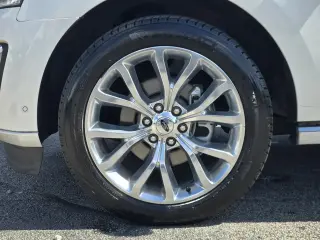 Ford Expedition 2019 4x2 Platinum 4dr SUV