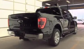 Ford F-150 2023 4x2 XL 4dr SuperCrew 5.5 ft. SB