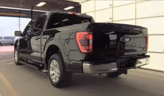 Ford F-150 2023 4x2 XL 4dr SuperCrew 5.5 ft. SB