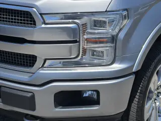 Ford F-150 2020 4x4 Platinum 4dr SuperCrew 5.5 ft. SB