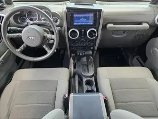 Jeep Wrangler Unlimited 2008 4x4 Sahara 4dr SUV