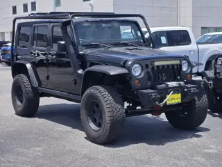 Jeep Wrangler Unlimited 2008 4x4 Sahara 4dr SUV