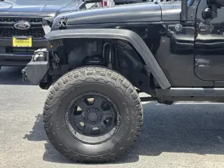 Jeep Wrangler Unlimited 2008 4x4 Sahara 4dr SUV