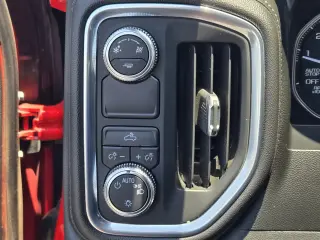 GMC Sierra 1500 2019 4x2 SLE 4dr Crew Cab 5.8 ft. SB
