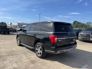 Ford Expedition 2022 4x2 XLT 4dr SUV