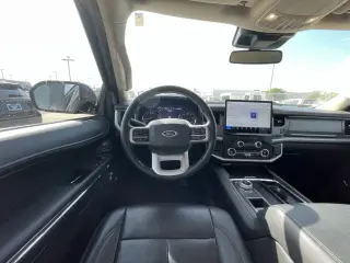 Ford Expedition 2022 4x2 XLT 4dr SUV