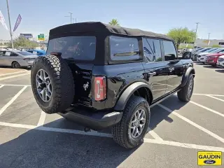 Ford Bronco 2022 4x4 Base Advanced 4dr SUV