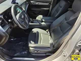 Cadillac XT5 2023 Luxury 4dr SUV