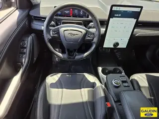 Ford Mustang Mach-E 2023 AWD Premium 4dr SUV