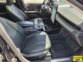Ford Mustang Mach-E 2023 AWD Premium 4dr SUV
