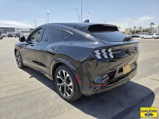 Ford Mustang Mach-E 2023 AWD Premium 4dr SUV