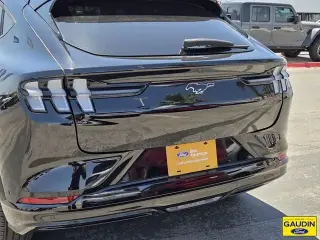 Ford Mustang Mach-E 2023 AWD Premium 4dr SUV