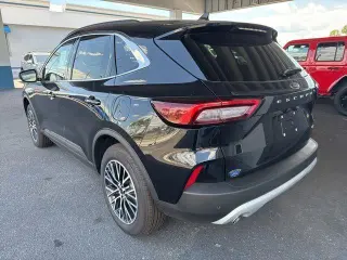 Ford Escape Plug-In Hybrid 2025 PHEV 4dr SUV