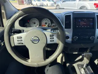 Nissan Frontier 2015 4x2 S 4dr Crew Cab 5 ft. SB Pickup 6M