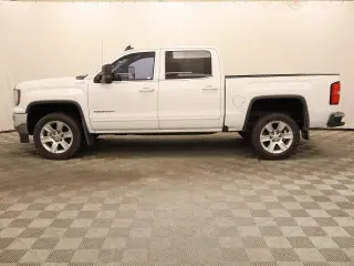GMC Sierra 1500 2017 4x4 SLE 4dr Crew Cab 5.8 ft. SB