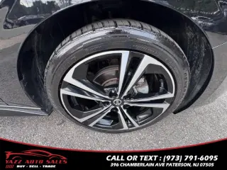 2022 Nissan Sentra SR CVT