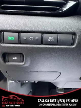 2022 Nissan Sentra SR CVT
