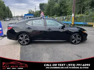 2022 Nissan Sentra SR CVT