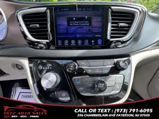 2017 Chrysler Pacifica Touring FWD