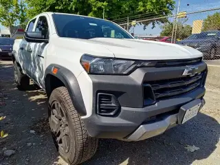 Chevrolet Colorado 2023 4x4 Trail Boss 4dr Crew Cab 5 ft. SB