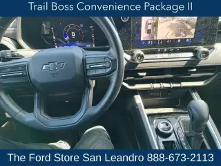 Chevrolet Colorado 2023 4x4 Trail Boss 4dr Crew Cab 5 ft. SB