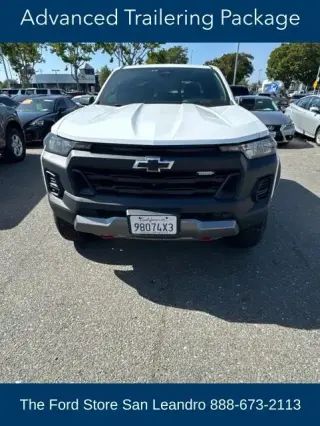 Chevrolet Colorado 2023 4x4 Trail Boss 4dr Crew Cab 5 ft. SB