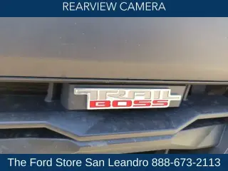 Chevrolet Colorado 2023 4x4 Trail Boss 4dr Crew Cab 5 ft. SB