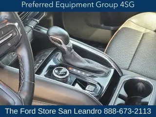 GMC Canyon 2023 4x4 AT4 4dr Crew Cab 5 ft. SB