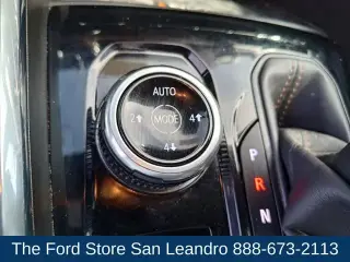 GMC Canyon 2023 4x4 AT4 4dr Crew Cab 5 ft. SB