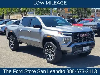 GMC Canyon 2023 4x4 AT4 4dr Crew Cab 5 ft. SB